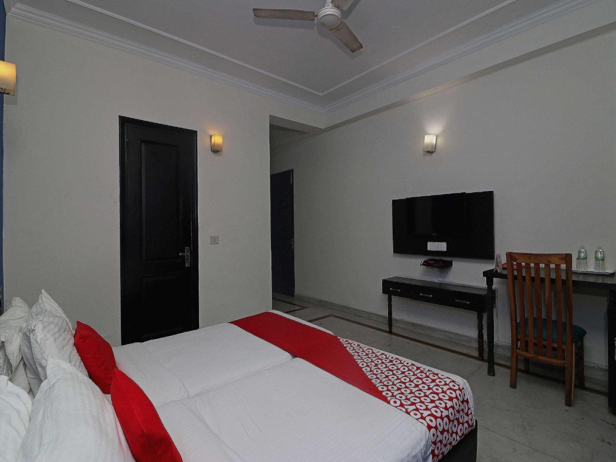 Hotel O Golden Cafe Chennai Exterior photo
